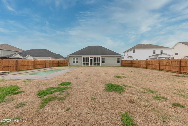 445 Worsley Way, Jacksonville, NC 28546