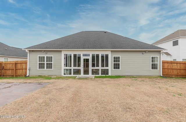 445 Worsley Way, Jacksonville, NC 28546