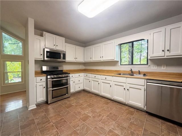 3143 Chase Court SW, Marietta, GA 30008