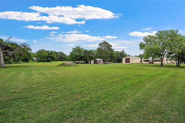 1117 Downsville Road, Robinson, TX 76706