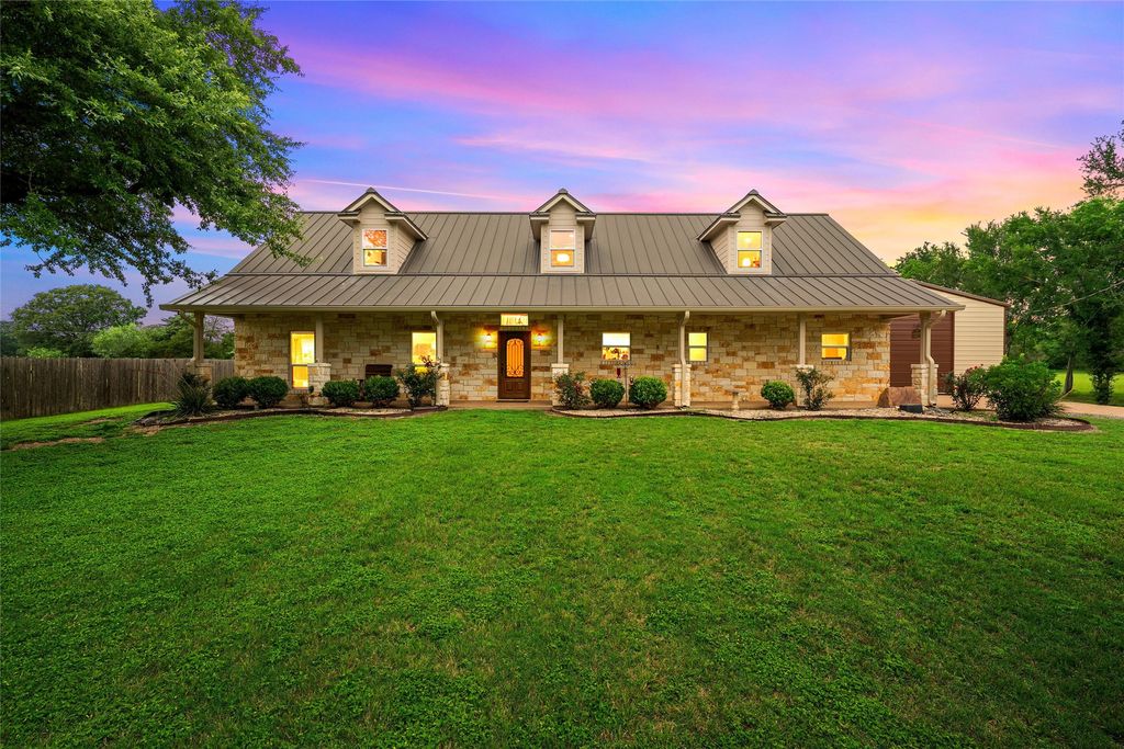 1117 Downsville Road, Robinson, TX 76706