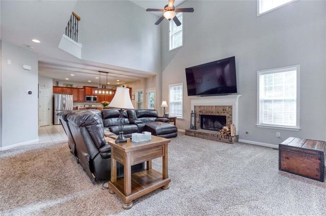 1017 Panoramic Pointe NE, Buford, GA 30518