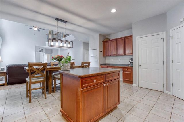 1017 Panoramic Pointe NE, Buford, GA 30518