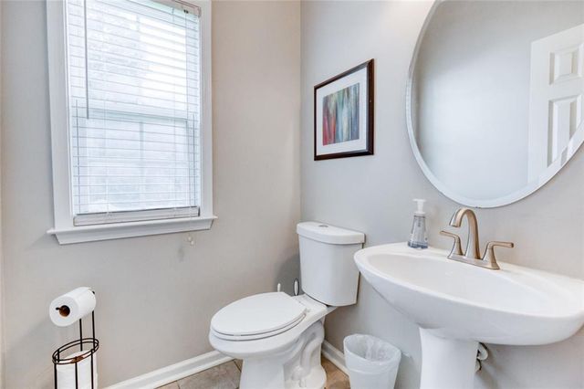 1017 Panoramic Pointe NE, Buford, GA 30518
