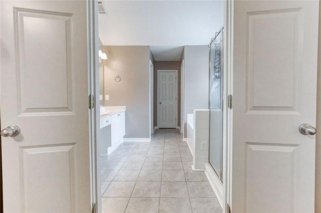 1017 Panoramic Pointe NE, Buford, GA 30518