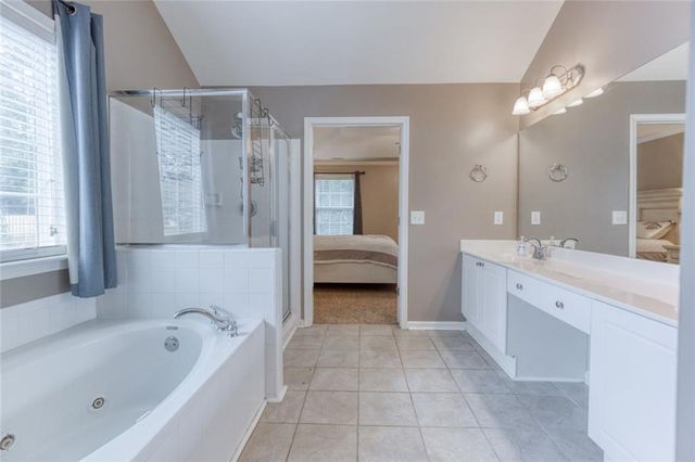 1017 Panoramic Pointe NE, Buford, GA 30518