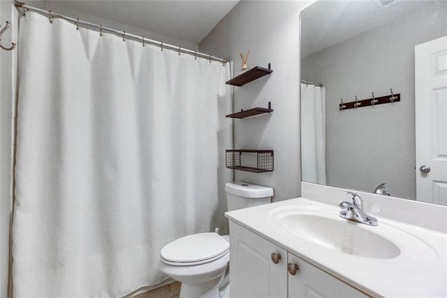 1017 Panoramic Pointe NE, Buford, GA 30518