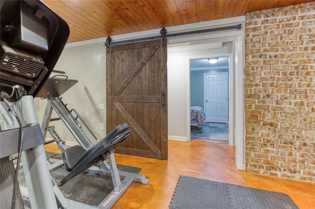 1017 Panoramic Pointe NE, Buford, GA 30518