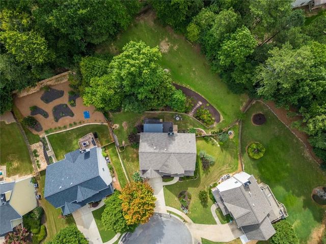 1017 Panoramic Pointe NE, Buford, GA 30518