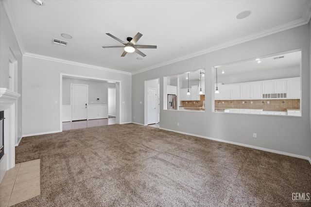 9406 Kingsmill Lane, Bakersfield, CA 93312