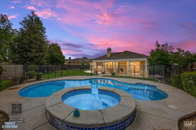 9406 Kingsmill Lane, Bakersfield, CA 93312