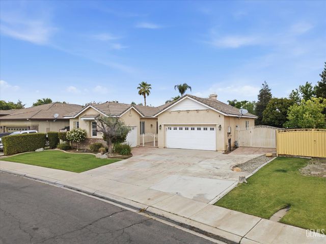 9406 Kingsmill Lane, Bakersfield, CA 93312