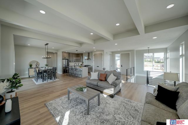 901 Pine Grove Lane, Lincoln, NE 68521