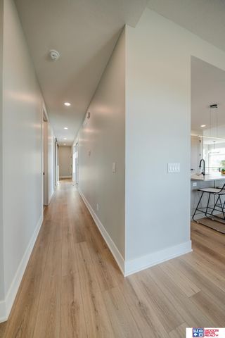 901 Pine Grove Lane, Lincoln, NE 68521