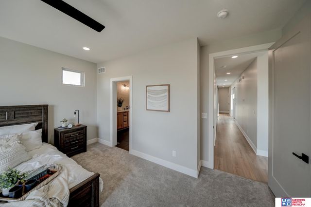 901 Pine Grove Lane, Lincoln, NE 68521