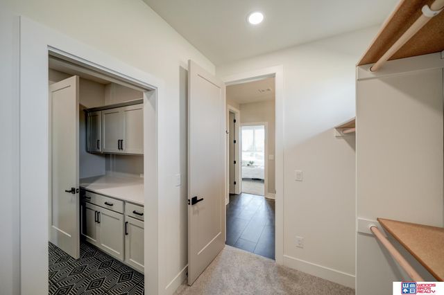 901 Pine Grove Lane, Lincoln, NE 68521