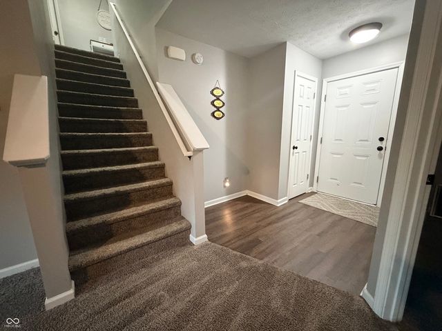 10879 Parker Drive, Indianapolis, IN 46231
