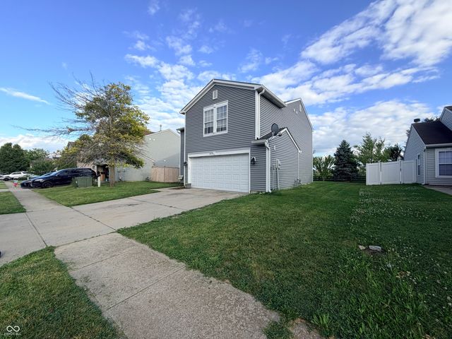 10879 Parker Drive, Indianapolis, IN 46231