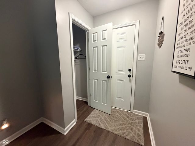 10879 Parker Drive, Indianapolis, IN 46231