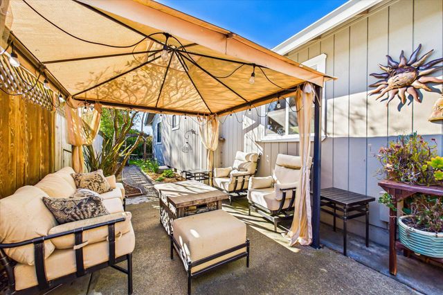 1760 Sitka Court, Mckinleyville, CA 95519