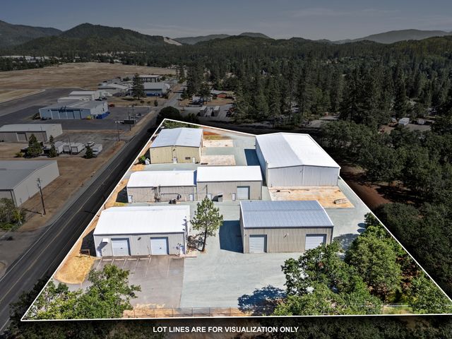 1344 Brookside Boulevard A, Grants Pass, OR 97526