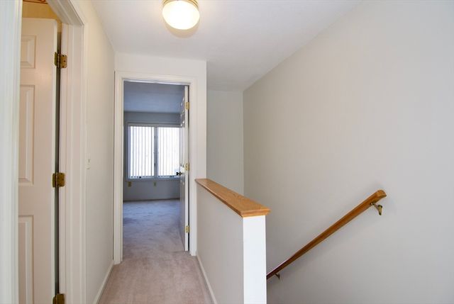 575 Bridge Rd 12-7, Northampton, MA 01062