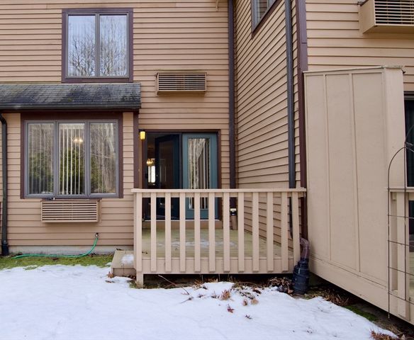 575 Bridge Rd 12-7, Northampton, MA 01062