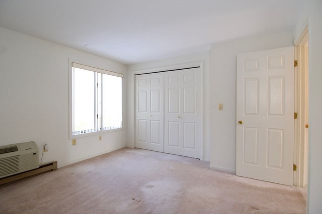 575 Bridge Rd 12-7, Northampton, MA 01062