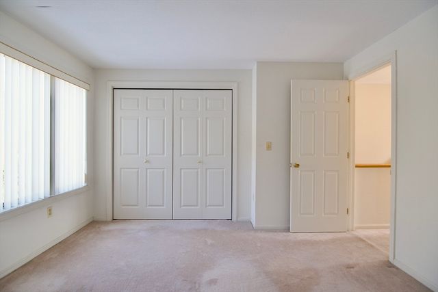 575 Bridge Rd 12-7, Northampton, MA 01062