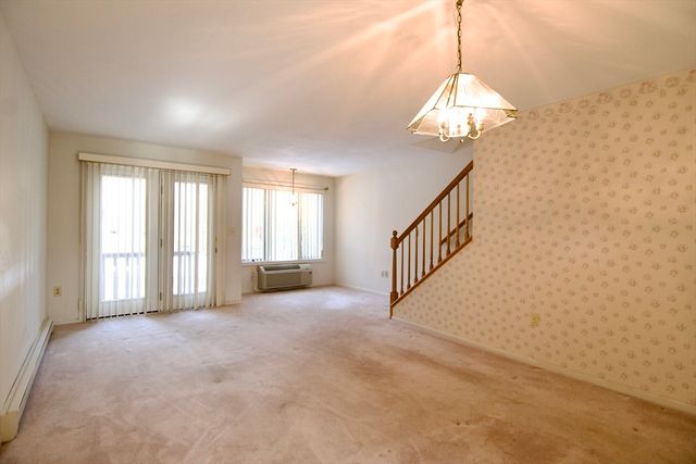 575 Bridge Rd 12-7, Northampton, MA 01062