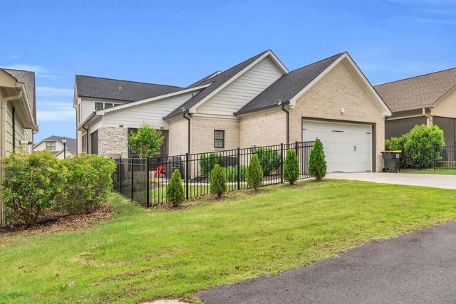 9257 Skyfall Drive, Ooltewah, TN 37363