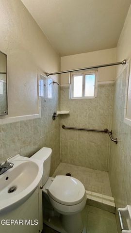8033 CARPENTER Drive, El Paso, TX 79915