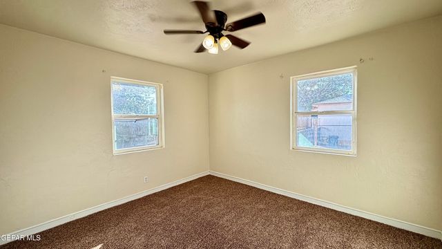 8033 CARPENTER Drive, El Paso, TX 79915