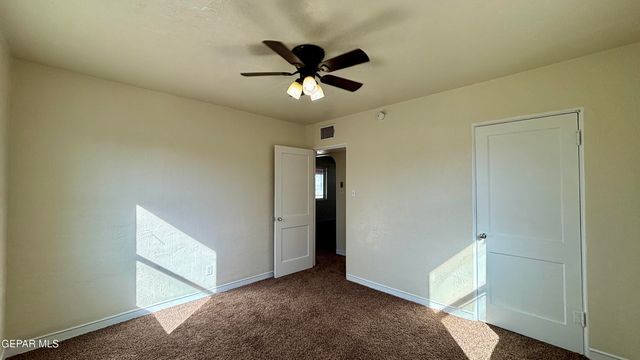 8033 CARPENTER Drive, El Paso, TX 79915