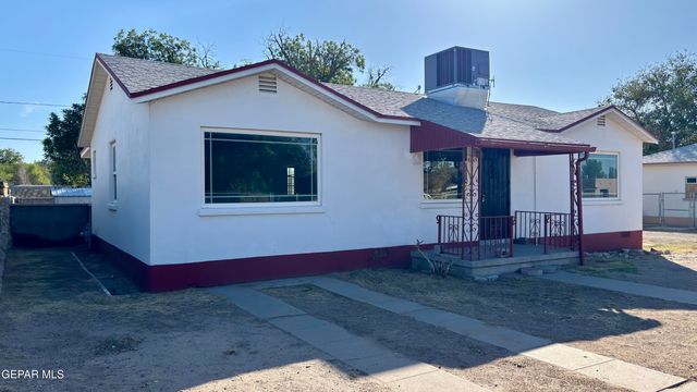 8033 CARPENTER Drive, El Paso, TX 79915
