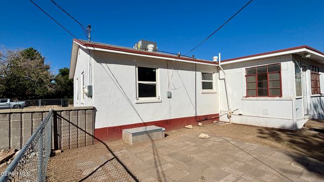 8033 CARPENTER Drive, El Paso, TX 79915