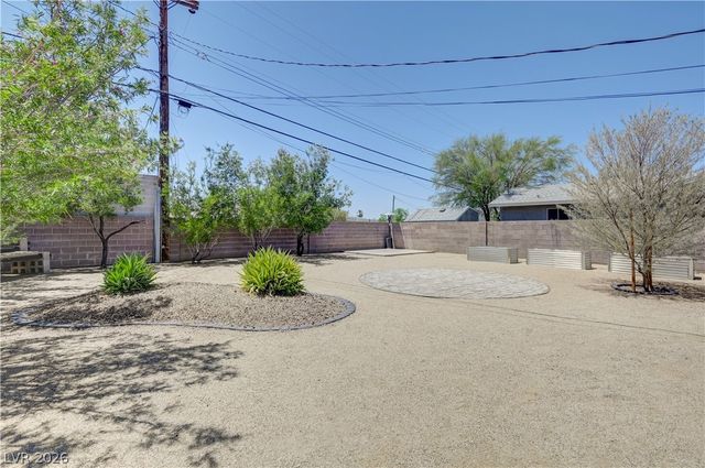 849 Center Street, Henderson, NV 89015