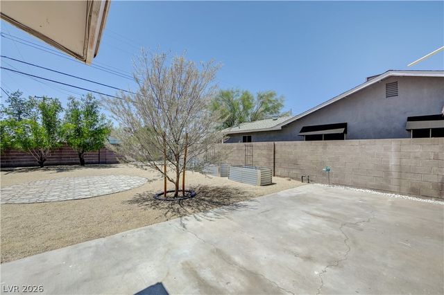 849 Center Street, Henderson, NV 89015