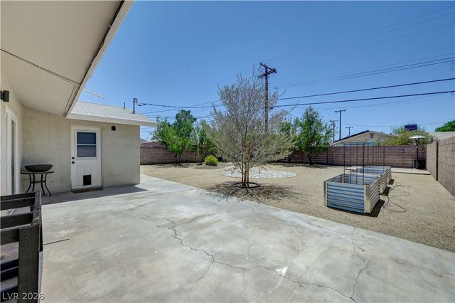 849 Center Street, Henderson, NV 89015