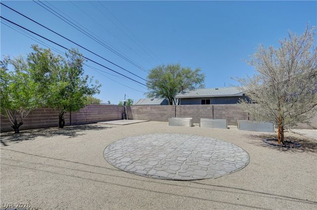 849 Center Street, Henderson, NV 89015