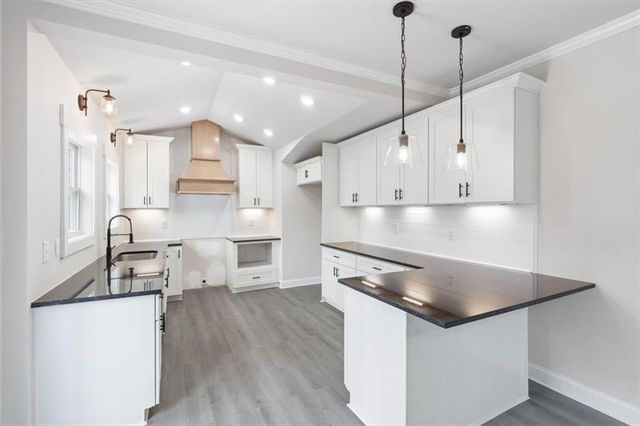 285 E Third St, Fruithurst, AL 36262