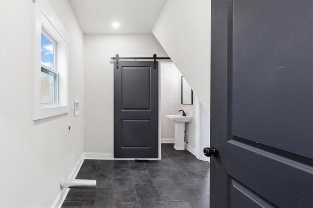 285 E Third St, Fruithurst, AL 36262