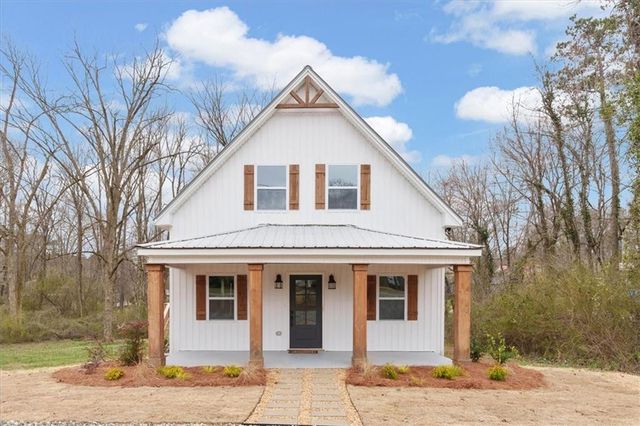 285 E Third St, Fruithurst, AL 36262