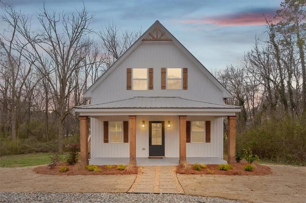 285 E Third St, Fruithurst, AL 36262