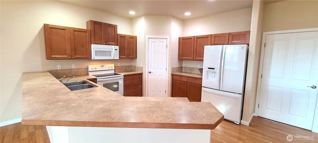 50 Goldenrod Lane, Sequim, WA 98382