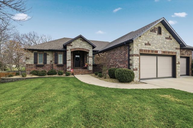 388 N Niangua Drive, Nixa, MO 65714