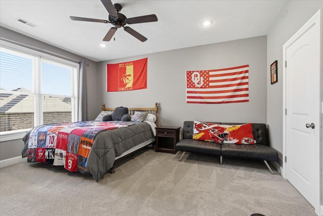 388 N Niangua Drive, Nixa, MO 65714