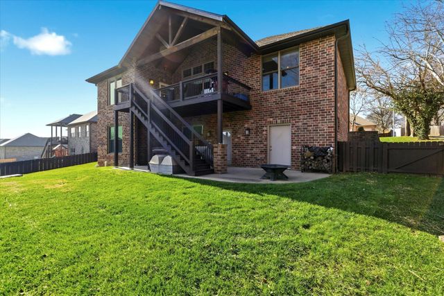 388 N Niangua Drive, Nixa, MO 65714