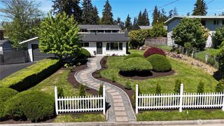 1929 201st Place SW, Lynnwood, WA 98036