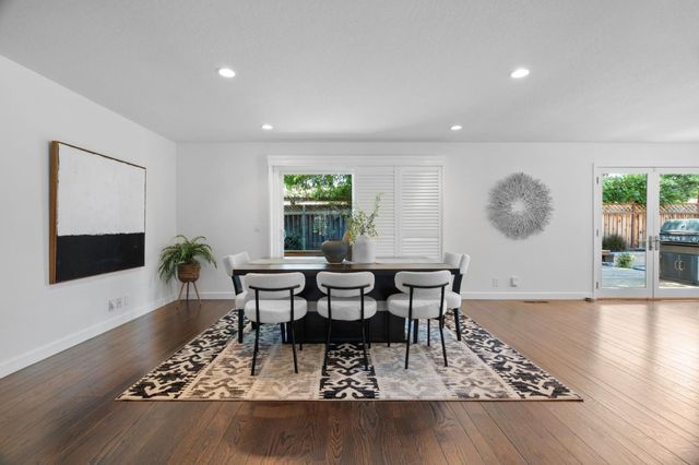 18709 Metler Court, Saratoga, CA 95070